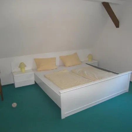 Дом отдыха Sandburg Цемпин